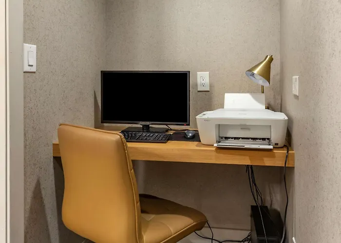 Best Western Plus University Inn